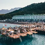 Corendon Playa Kemer Resort 5*