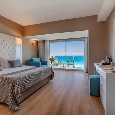 Corendon Playa Kemer 5* بيلديبي
