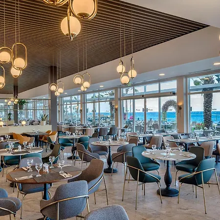 Rezort Corendon Playa Kemer