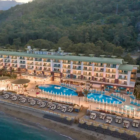 리조트 Corendon Playa Kemer
