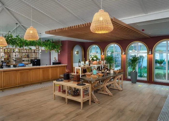 Corendon Playa Kemer Beldibi (Kemer)