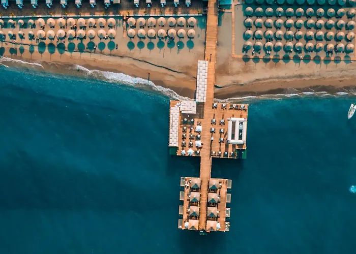 Resort Corendon Playa Kemer 5*