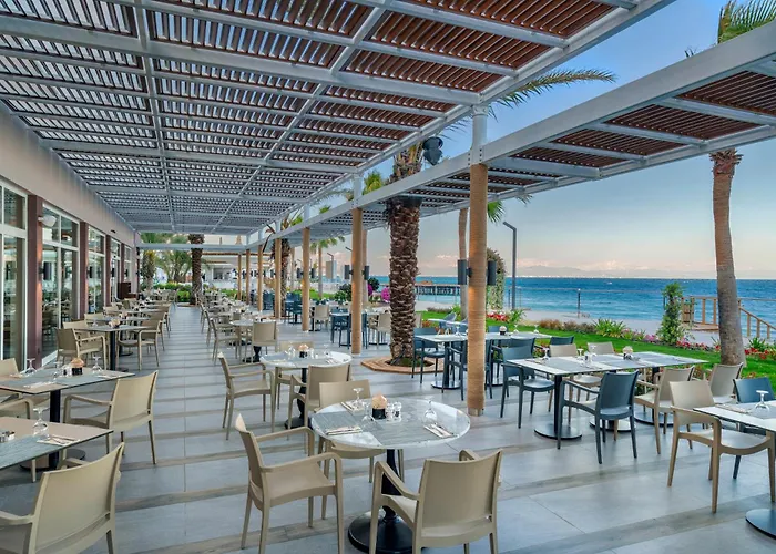 Corendon Playa Kemer Resort 5*